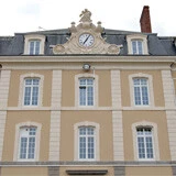 illustration de la décoration des façades : modénatures, joints creux et de calepinage