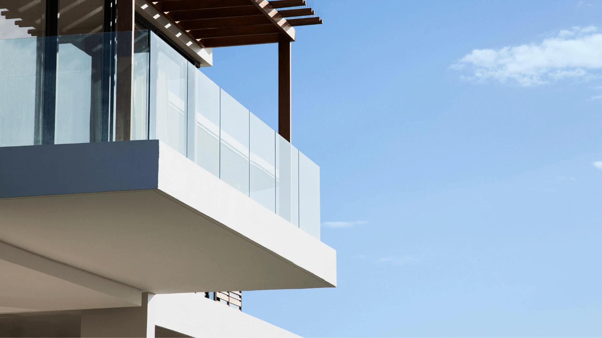 Comment réparer un nez de balcon ou un linteau béton ?