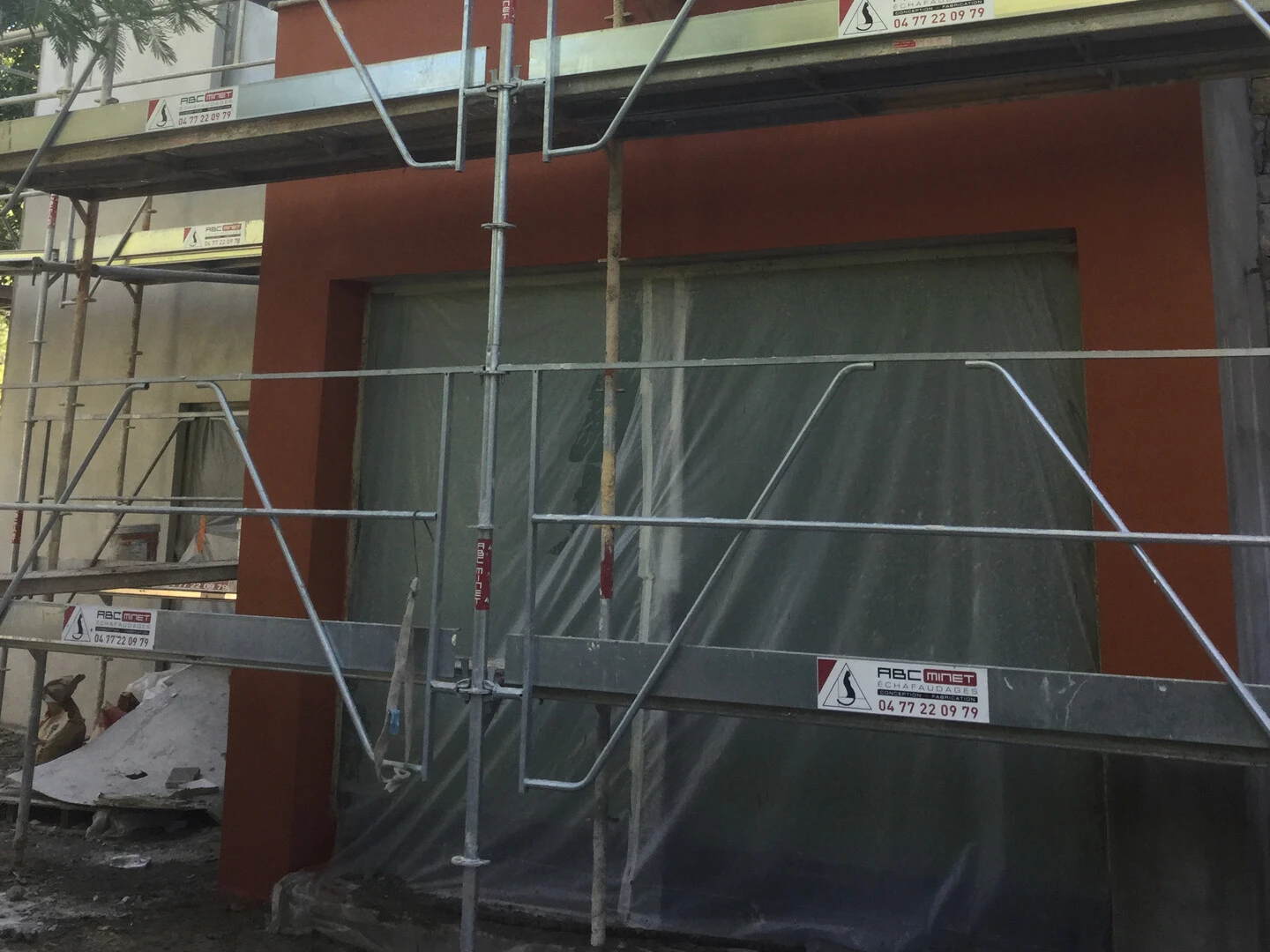 Rénovation de façade à la chaux pour une maison à Valbonne (06)