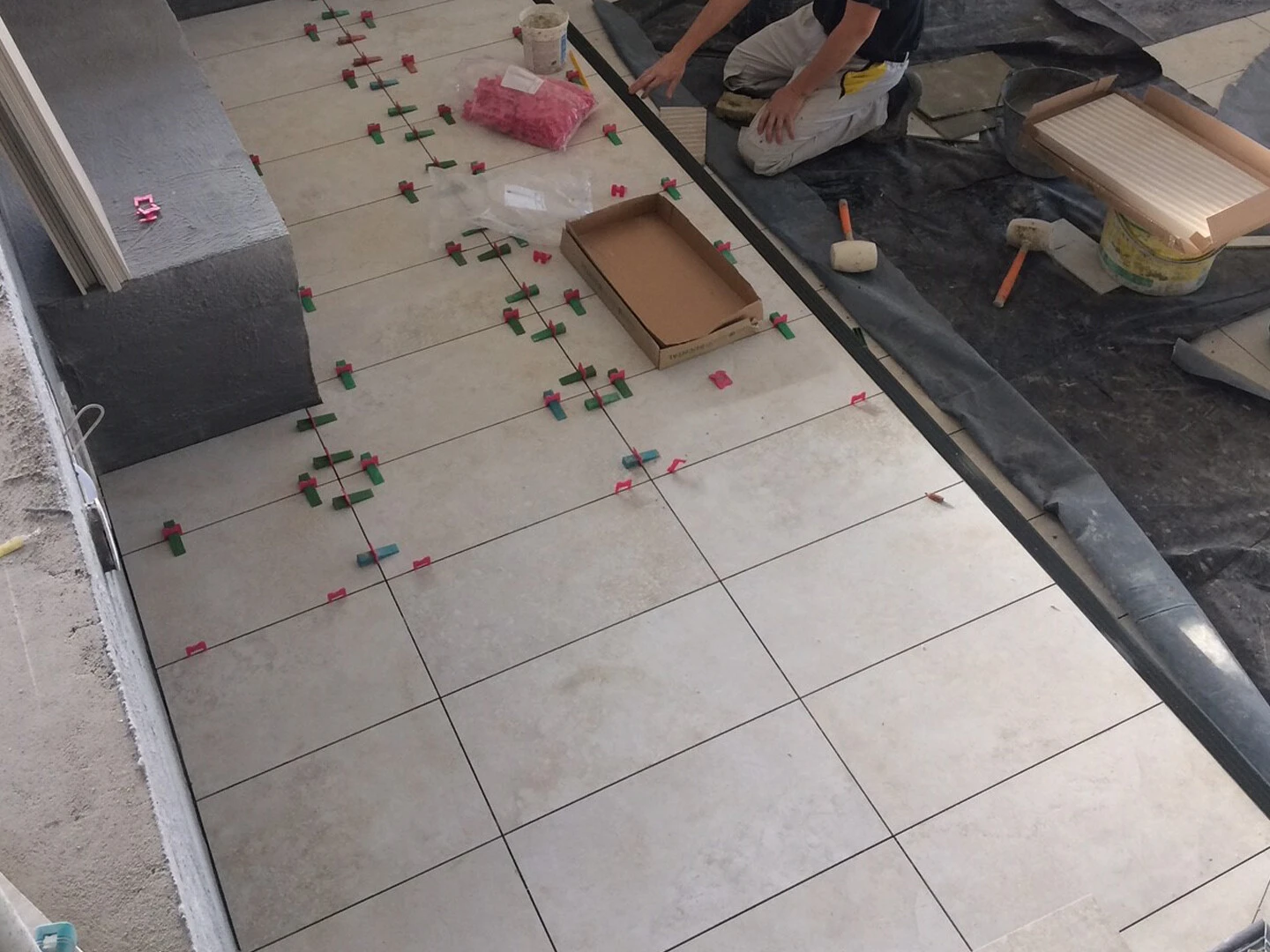 Un revêtement de sols et murs réalisé avec soin(s), Mérignac (33)