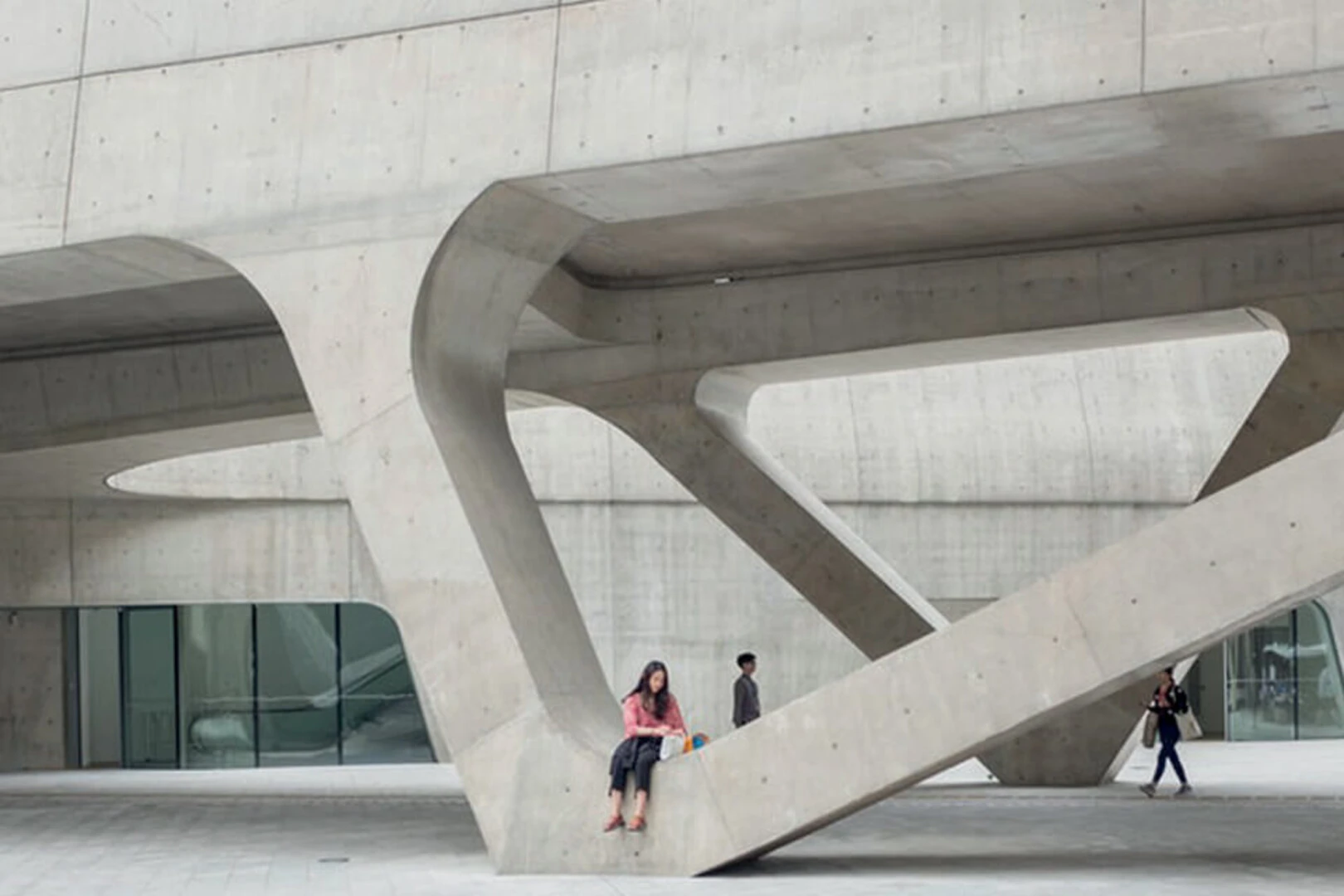 Grand Paris, réhabilitation des réseaux visitables, traitement des bétons ponts et génie civil