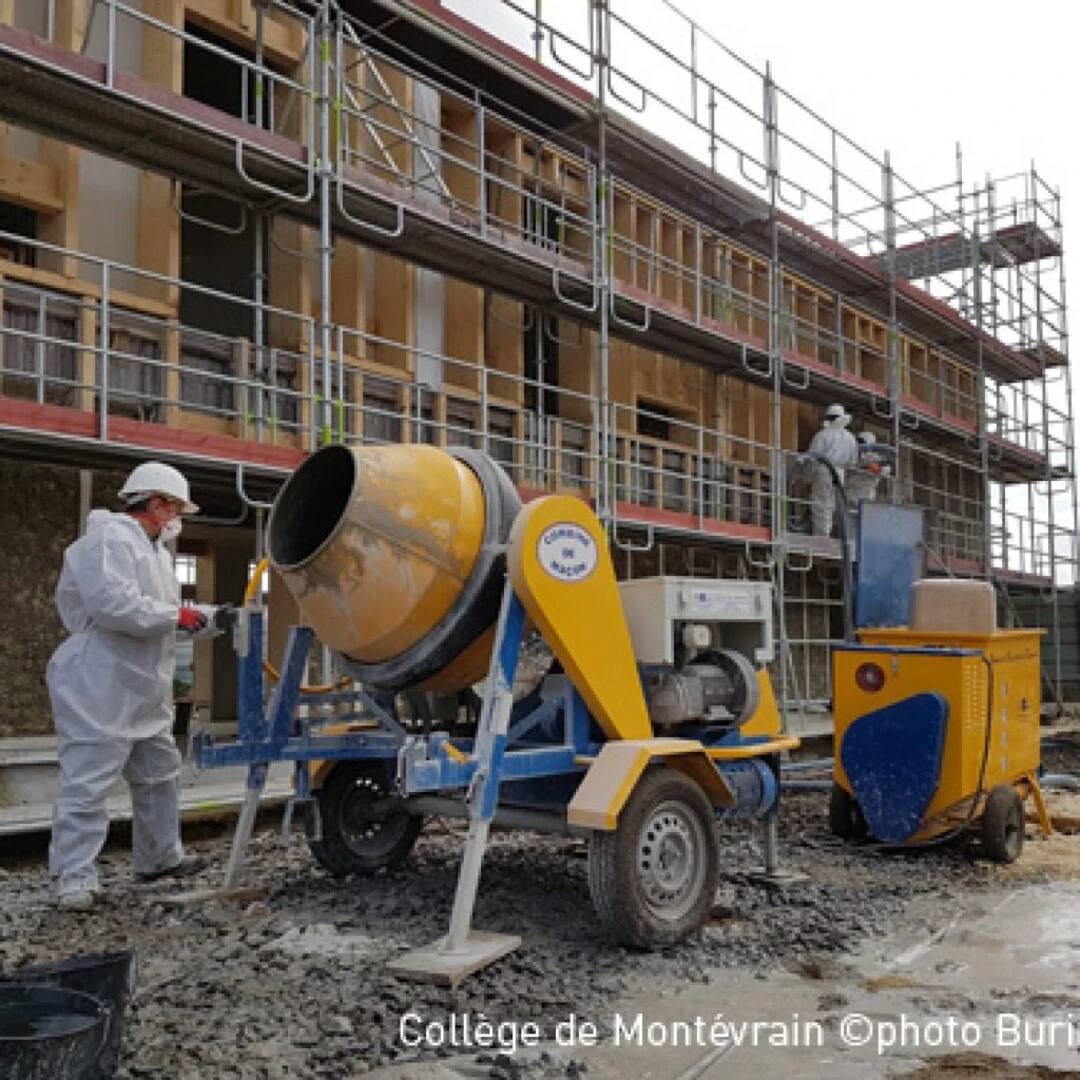 Machine pour projeter le béton de chanvre Tradical_Montévrain