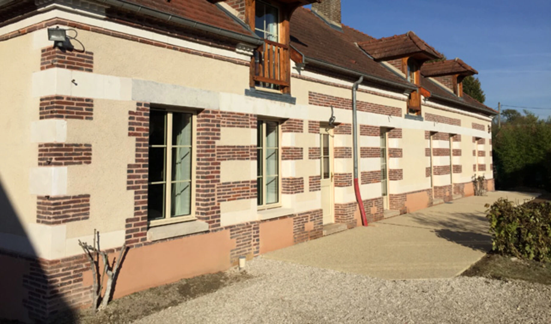 Création d’une terrasse avec joints de fractionnement en brique