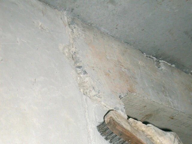 Éliminer les restes d'huile de décoffrage
