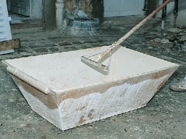 Gâcher l'enduit