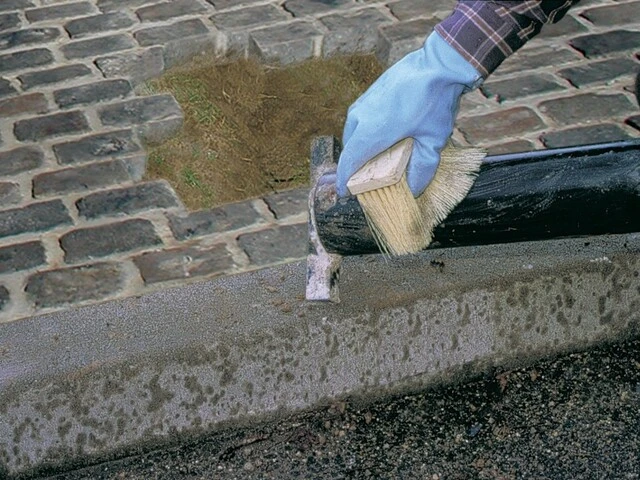 Les pièces métalliques à sceller doivent être propres