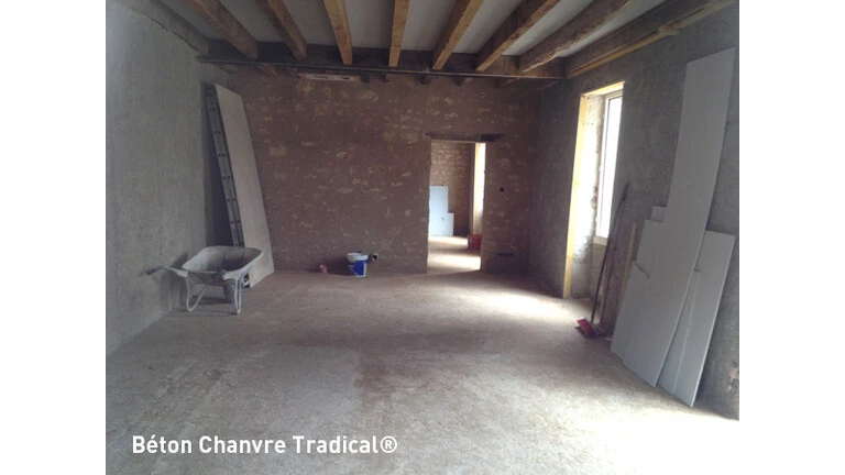 6eme photo toupie pour une chape béton de chanvre et chaux 